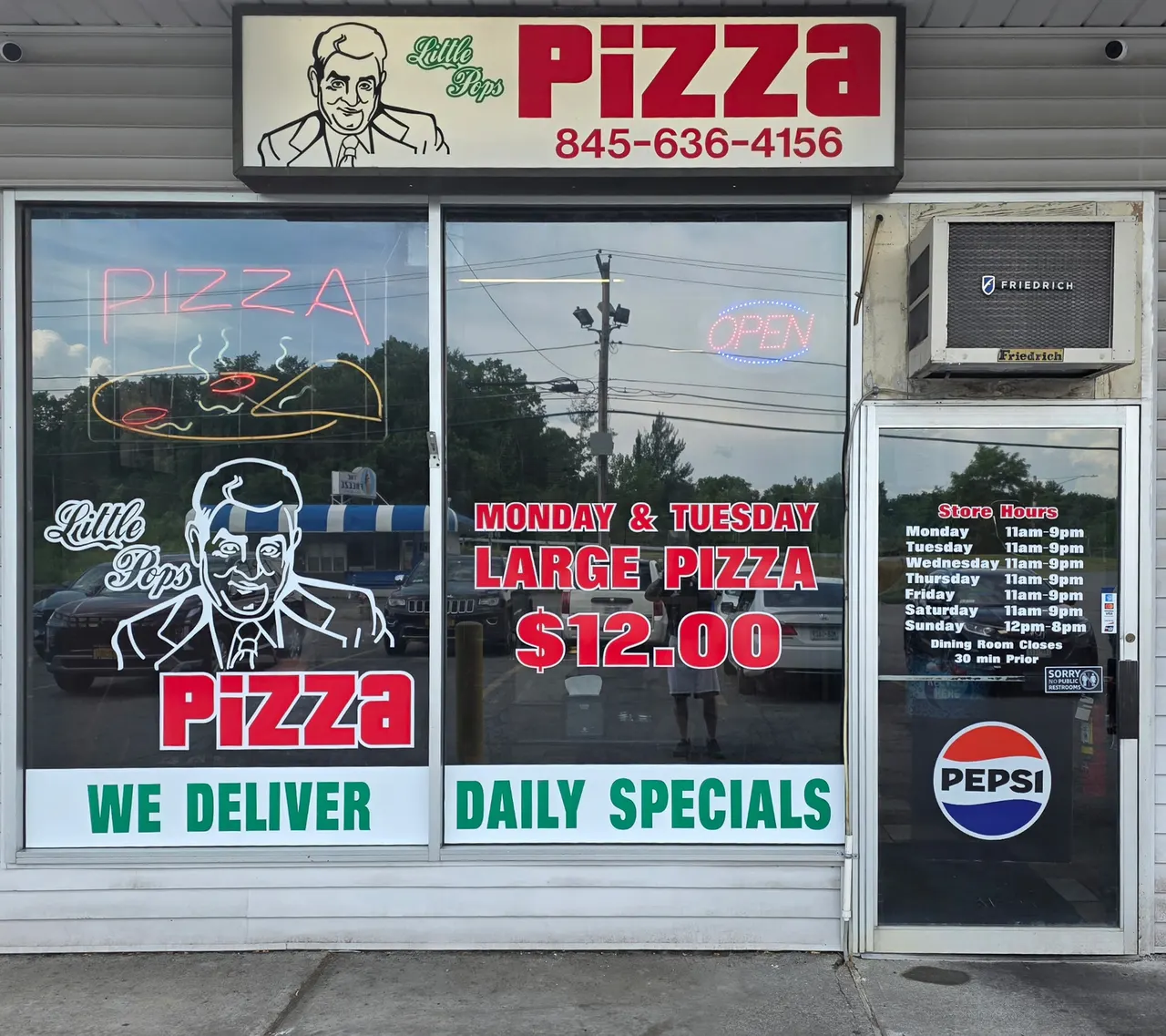 The Little Pops Pizza storefront on Homestead Ave in Maybrook, NY